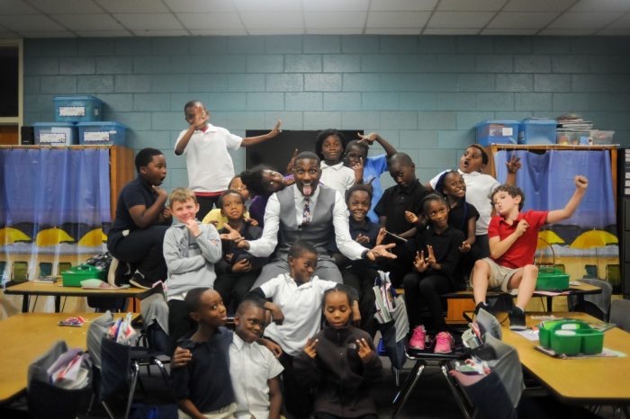 Groepsfoto van de klas van Michael Bonner in Bonnerville